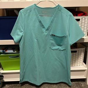 FIGS aqua nursing scrub top Sz M